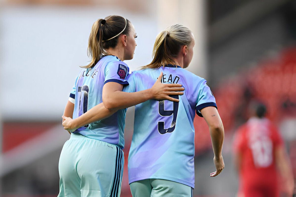 Katie McCabe and Beth Mead of Arsenal celebrate their team's first goal